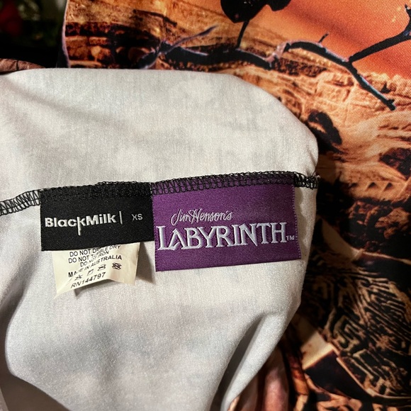 Blackmilk Labyrinth Turn Back Tee Dress XS - Picture 3 of 5